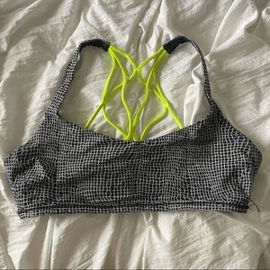 Lululemon Free To Be Zen Bra
